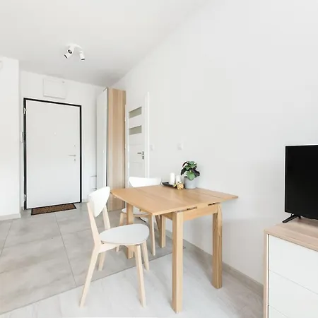 Superapart Rydygiera, Pet-friendly With Patio & Self Check-in